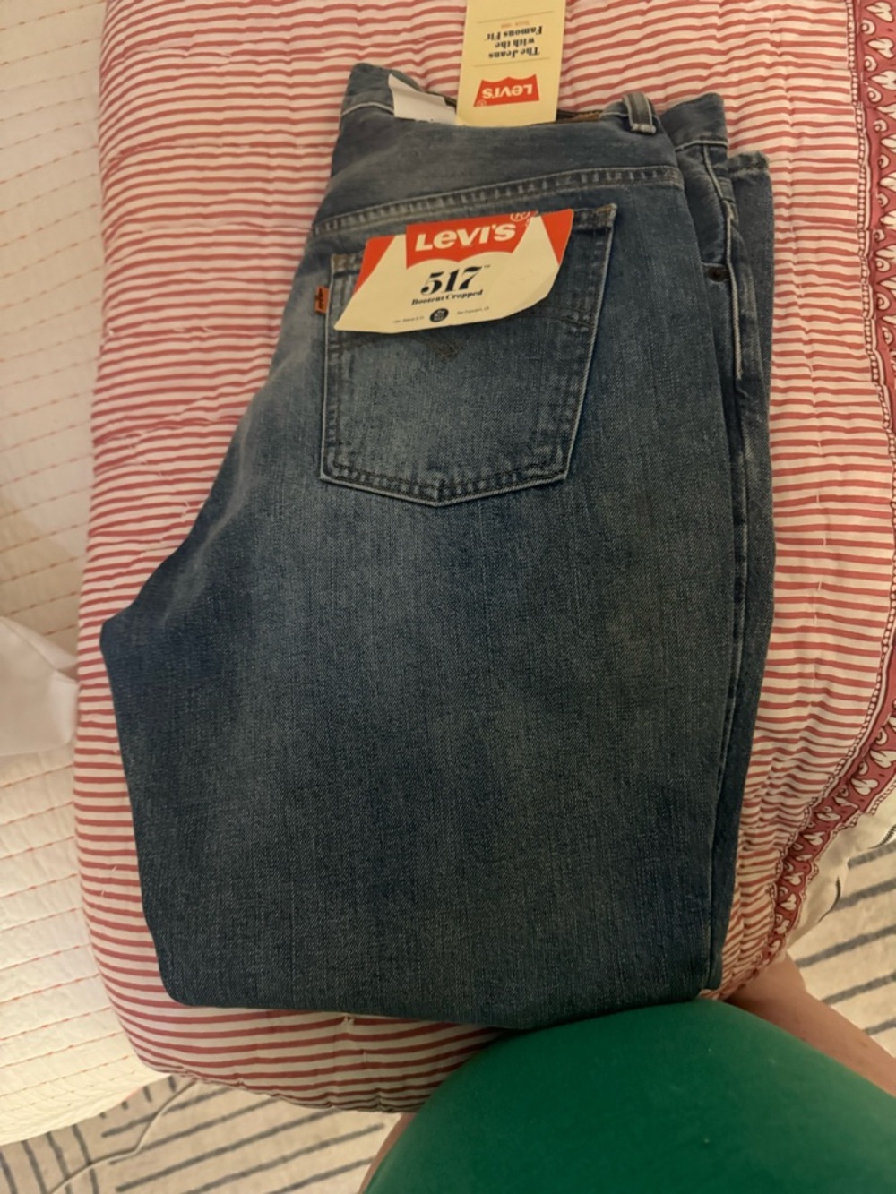 Levi's Slim Straight Men's Jeans in Medium Blue Wash